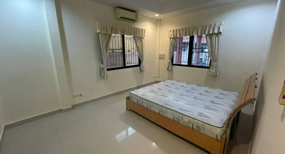 For sale 2 bedrooms house in Bang Lamung, Chonburi