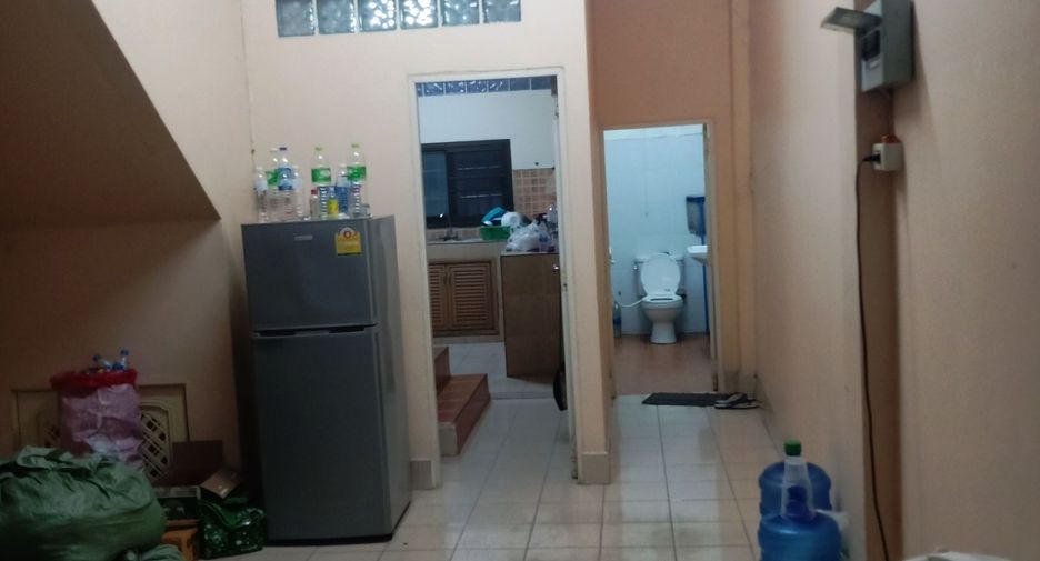 For sale and for rent 2 bedrooms retail Space in Mueang Buriram, Buriram