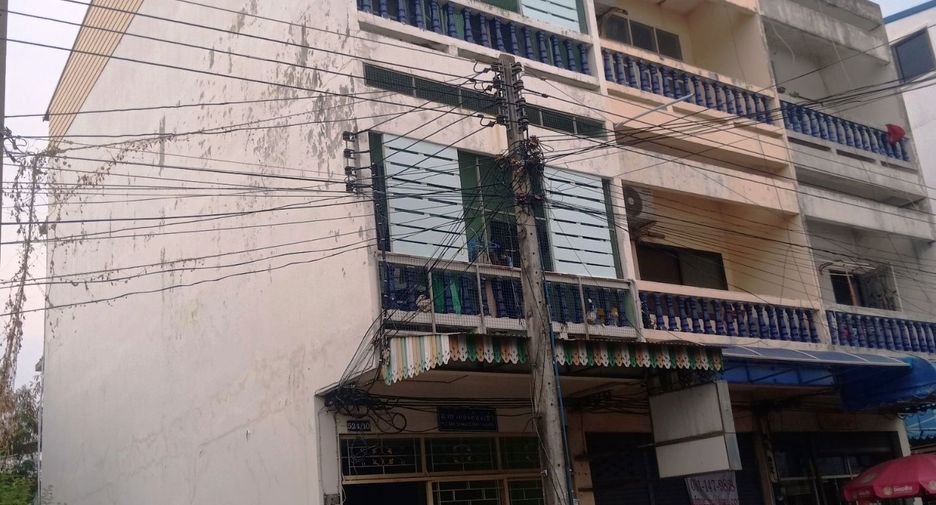 For sale and for rent 2 bedrooms retail Space in Mueang Buriram, Buriram