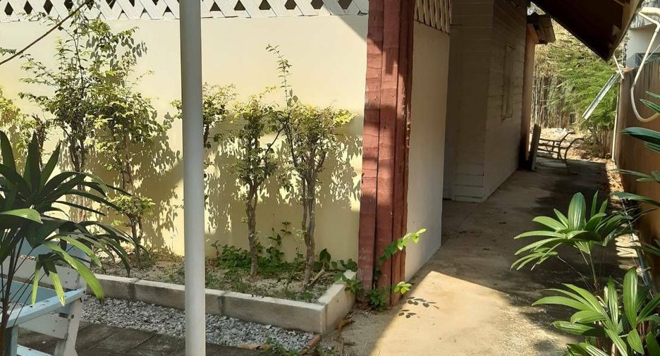 For sale 9 bedrooms villa in Sam Roi Yot, Prachuap Khiri Khan