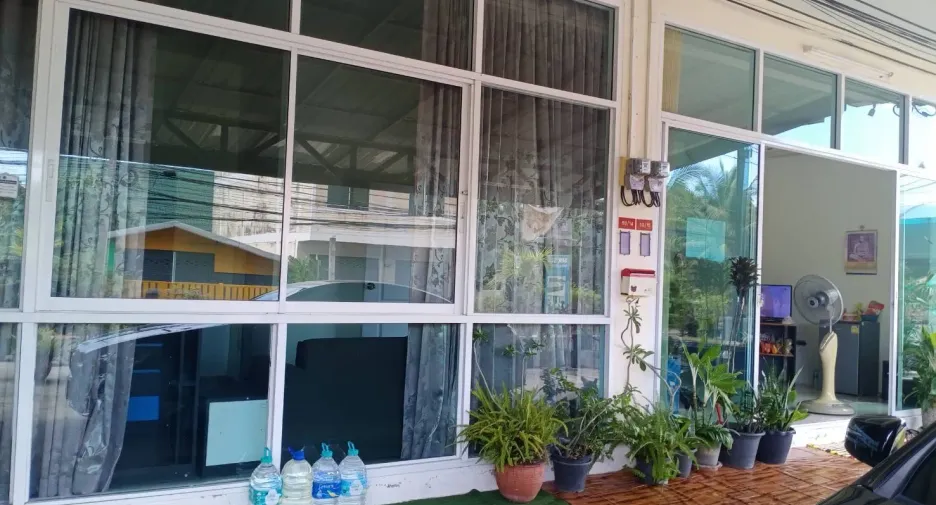 Gewerbefläche zum Kauf mit 11 Zimmer in Mueang Phuket, Phuket