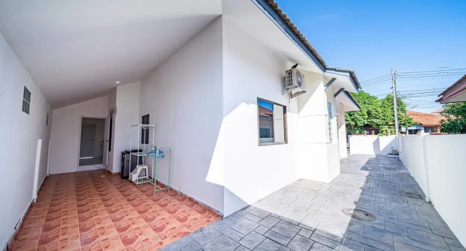 À vendre 5 chambres villa à Bang Lamung, Chonburi