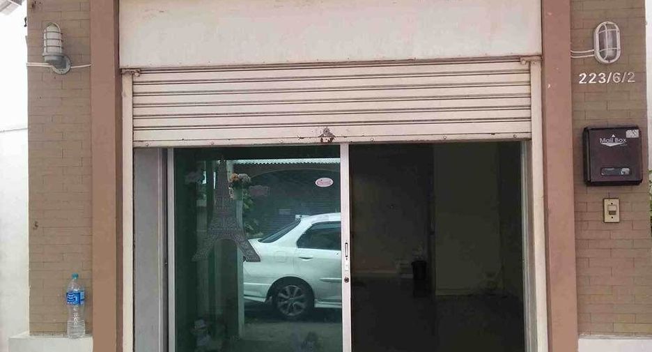 出租 3 卧室 商业空间 在 Pak Kret, Nonthaburi