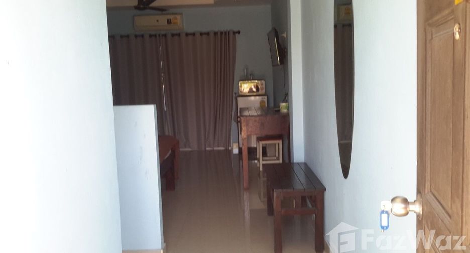 For sale 24 bedrooms hotel in Bang Lamung, Chonburi