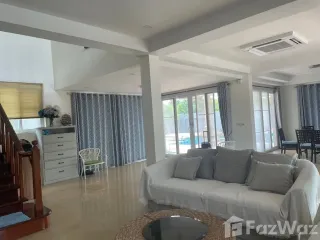 Villa en alquiler de 3 habitaciones en Na Jomtien, Pattaya