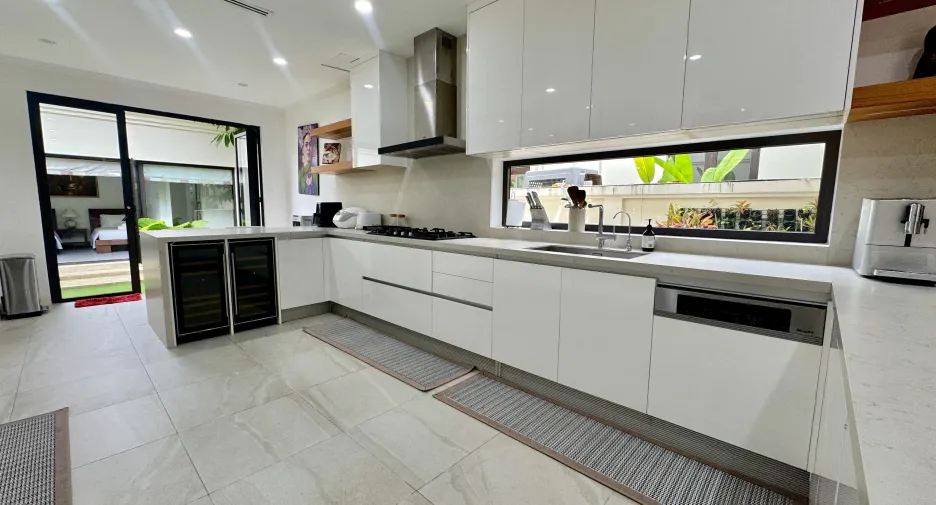 For sale 5 bedrooms villa in Thalang, Phuket