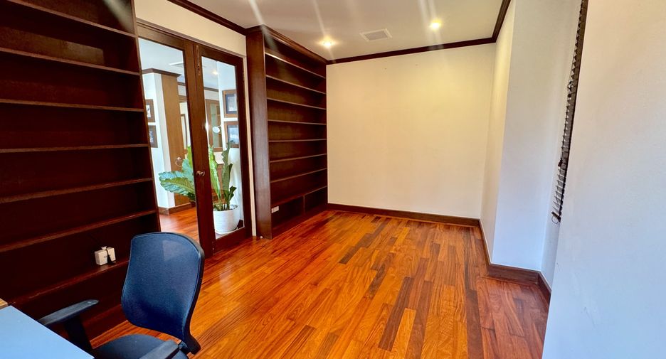 À vendre 5 chambres villa à Thalang, Phuket