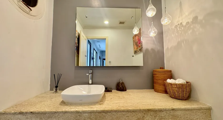 For sale 5 bedrooms villa in Thalang, Phuket