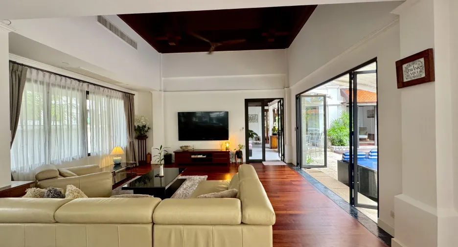 À vendre 5 chambres villa à Thalang, Phuket