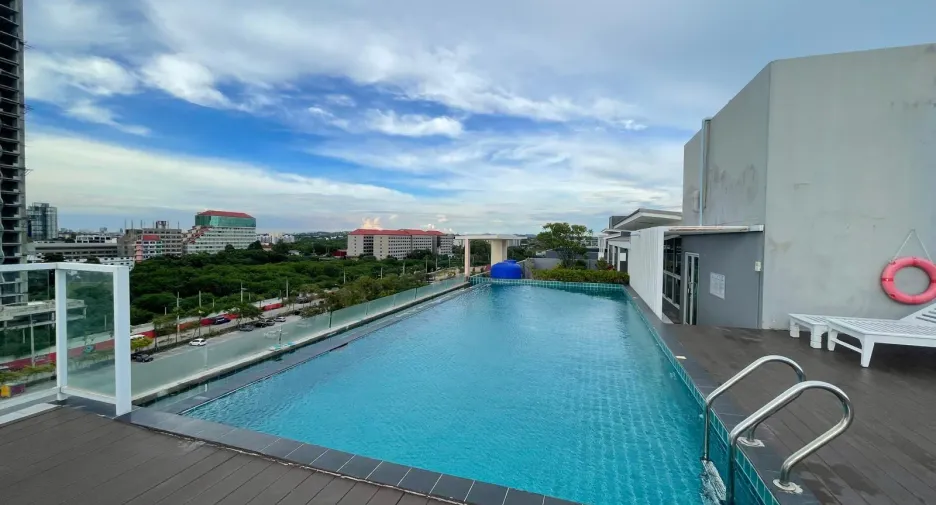 For sale 1 bed condo in Bang Lamung, Chonburi