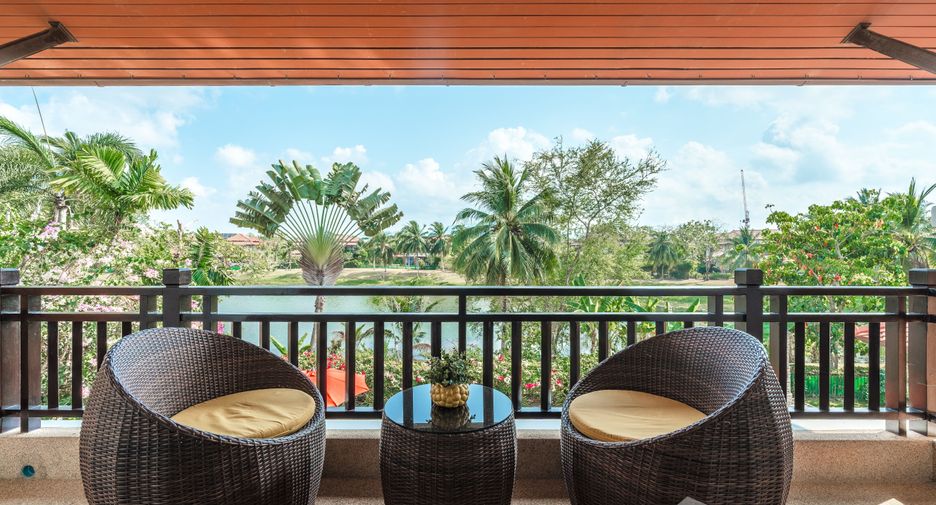 For rent 4 bedrooms villa in Thalang, Phuket