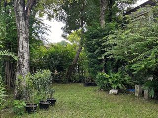For sale 4 bedrooms house in Saphan Sung, Bangkok