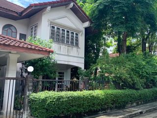 For sale 4 bedrooms house in Saphan Sung, Bangkok