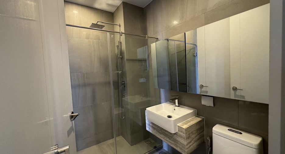 For sale 1 bed condo in Ratchathewi, Bangkok