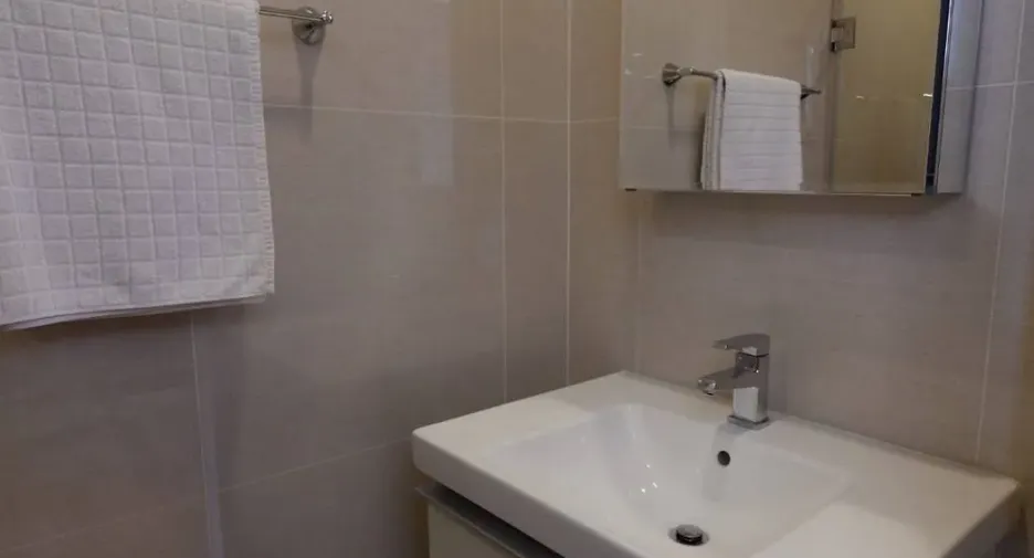 Condo en venta y en alquiler de estudio en Khlong Toei, Bangkok