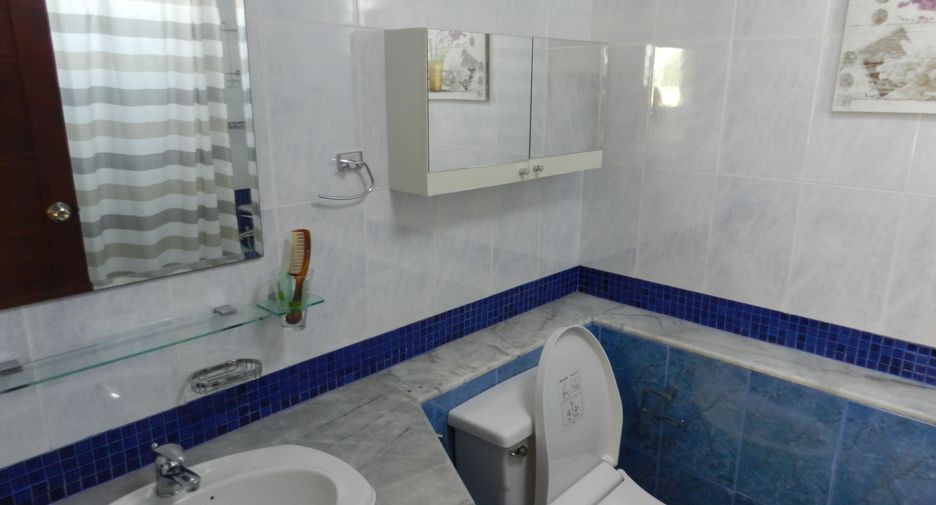 For rent 2 bedrooms condo in Bang Lamung, Chonburi