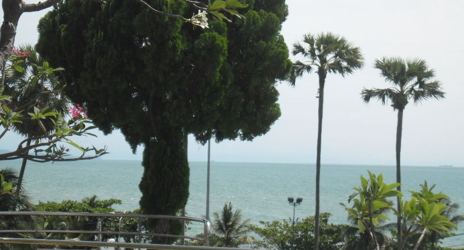 For rent 2 bedrooms condo in Bang Lamung, Chonburi