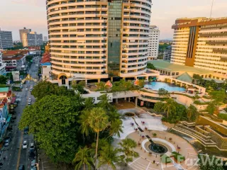 For rent 2 bedrooms condo in Bang Lamung, Chonburi