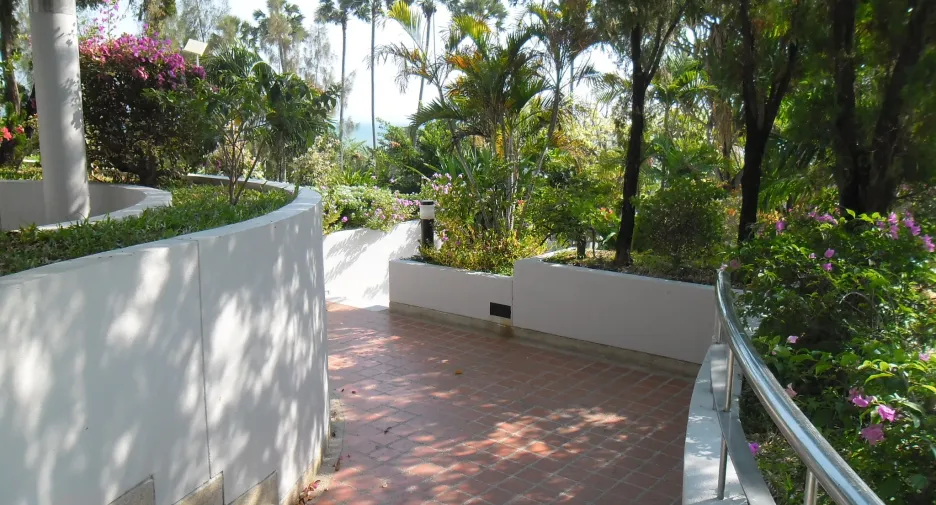 For rent 2 bedrooms condo in Bang Lamung, Chonburi