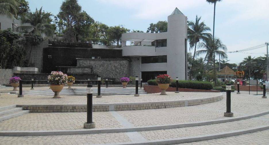 For rent 2 bedrooms condo in Bang Lamung, Chonburi