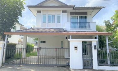 Casa en alquiler de 3 habitaciones en Mueang Chiang Mai, Chiang Mai