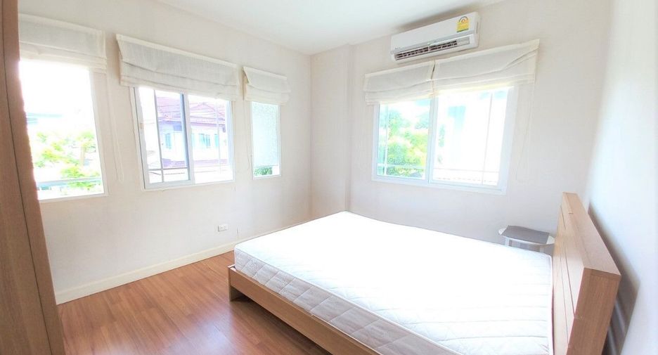 For rent 3 bedrooms house in Mueang Chiang Mai, Chiang Mai
