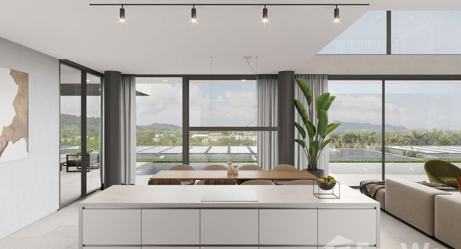 For sale 5 bedrooms villa in Mueang Phuket, Phuket