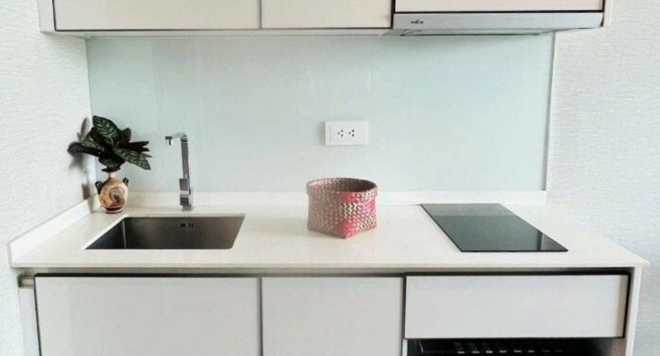Продажа и аренда 1 кровать кондо в Щаттхана, Бангкок