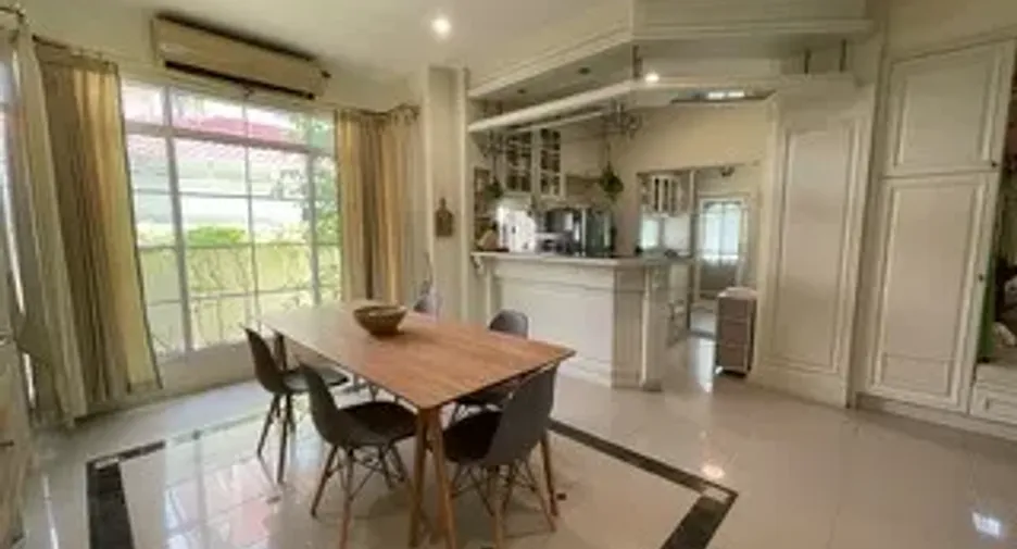 À vendre 4 chambres maison à Mueang Khon Kaen, Khon Kaen