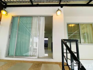 Casa adosada en alquiler de 3 habitaciones en Mueang Phuket, Phuket