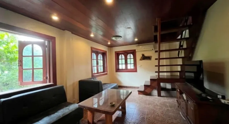 À louer 3 chambres maison à Mueang Chiang Rai, Chiang Rai
