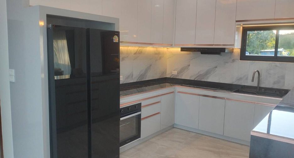 For sale 3 bedrooms villa in Sattahip, Chonburi