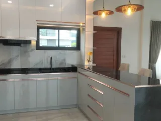 Продажа 3 спальни вилла в Банг Сарай, Паттайя