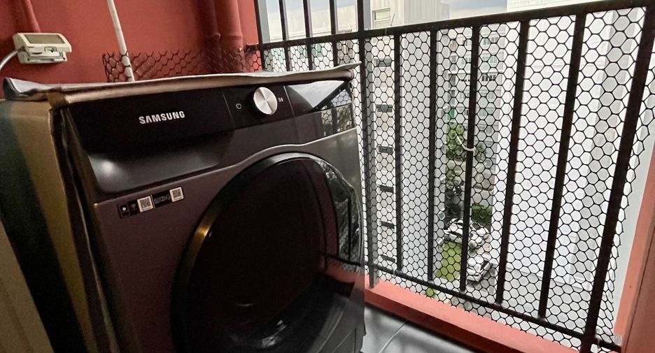 For sale 1 bed condo in Bang Khen, Bangkok