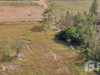 出售 土地 在 华欣, 班武里府