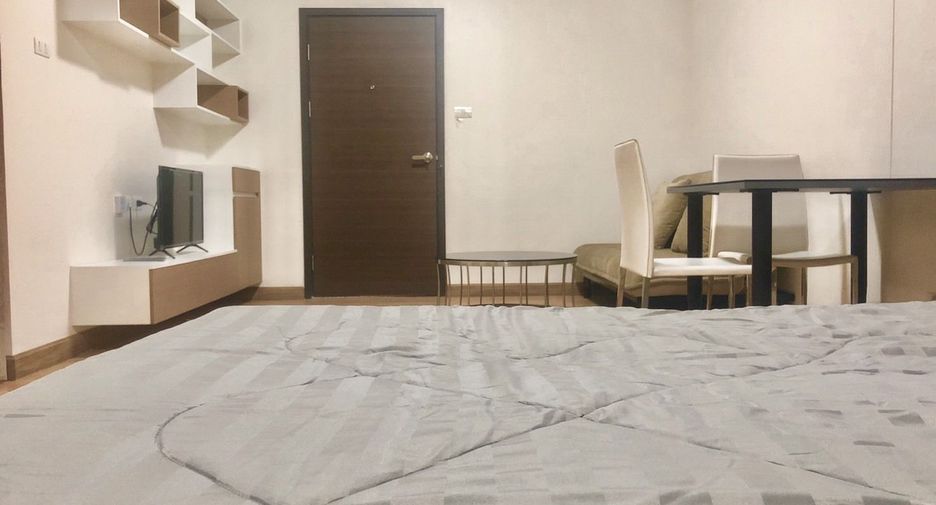 For sale studio condo in Chatuchak, Bangkok