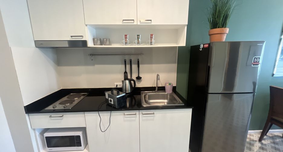 For rent 2 bedrooms condo in Mueang Phuket, Phuket