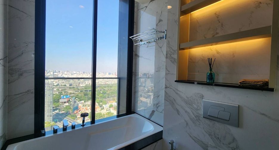Condo en venta de 2 habitaciones en Pathum Wan, Bangkok
