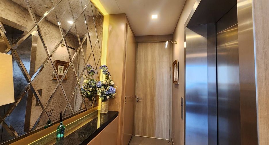 Condo en venta de 2 habitaciones en Pathum Wan, Bangkok