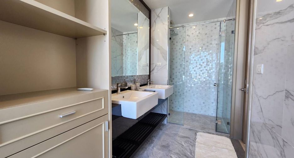 Condo en venta de 2 habitaciones en Pathum Wan, Bangkok