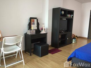 Продажа и аренда студия кондо в Ратчатхещи, Бангкок