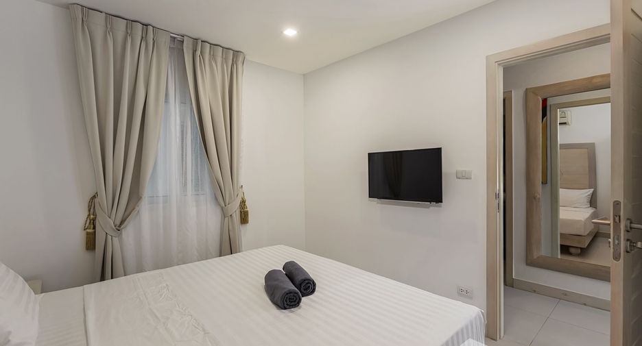 For sale 2 bedrooms condo in Mueang Phuket, Phuket