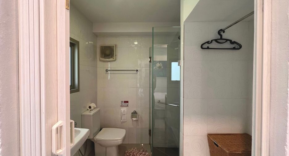 For rent 8 bedrooms hotel in Thalang, Phuket