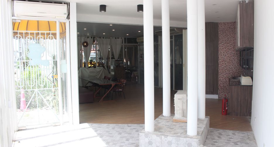 Local comercial en venta en Taling Chan, Bangkok