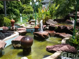 For sale 5 bedrooms house in Mueang Nakhon Si Thammarat, Nakhon Si Thammarat