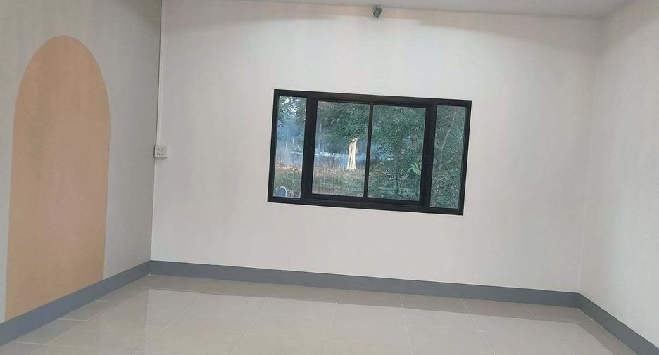 For sale 3 bedrooms house in Mueang Sakon Nakhon, Sakon Nakhon