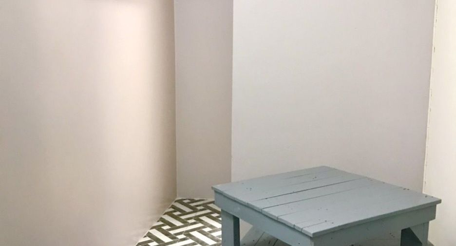 For sale and for rent 2 bedrooms retail Space in Bang Lamung, Chonburi