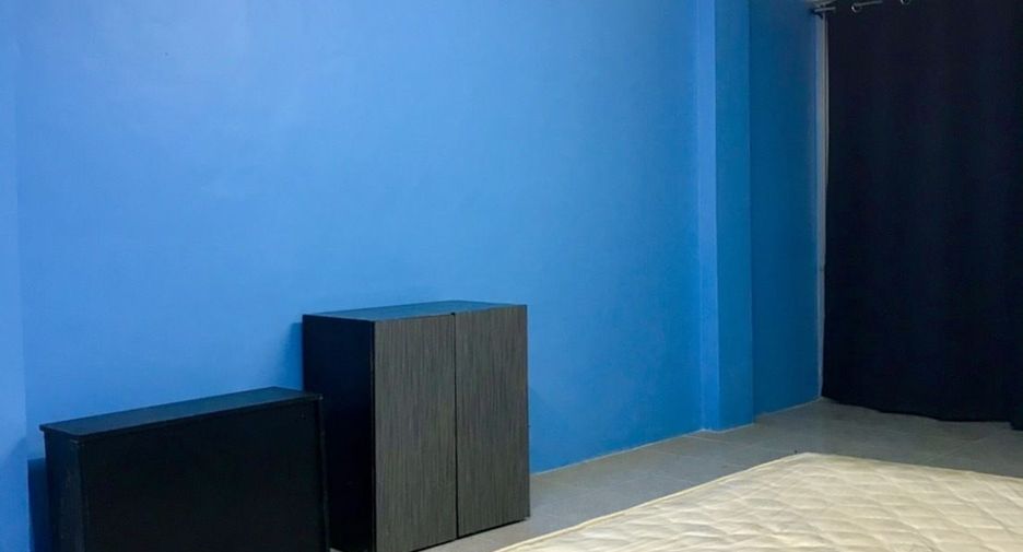 For sale and for rent 2 bedrooms retail Space in Bang Lamung, Chonburi