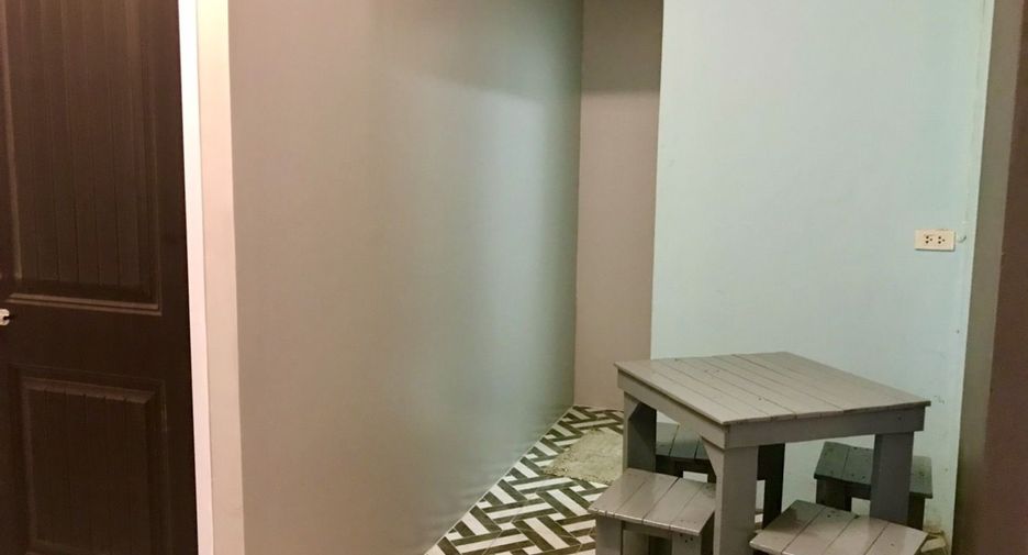 For sale そして for rent 2 ベッドルーム retail Space in Bang Lamung, Chonburi