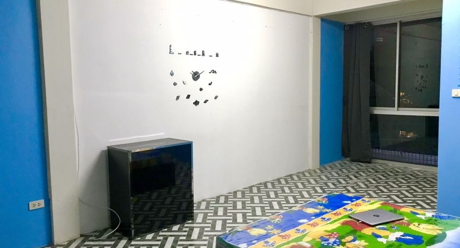 For sale and for rent 2 bedrooms retail Space in Bang Lamung, Chonburi